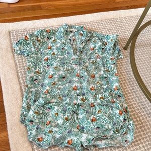 Roller Rabbit pajama set. Tropical theme